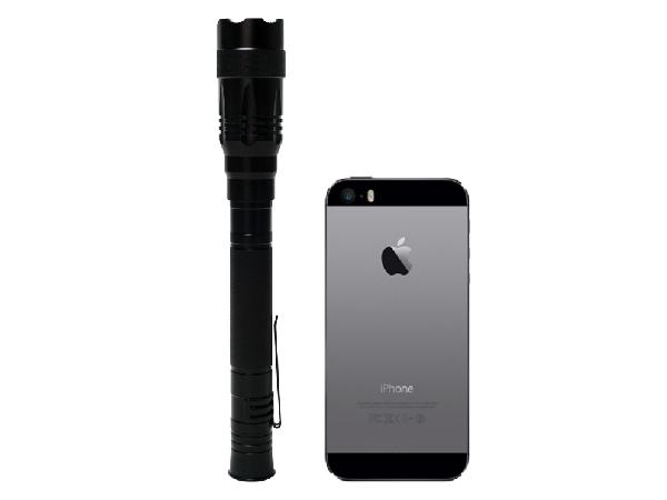 Vérification de la torche menée par stylo pratique résistant salin léger chaud de temps de travail du blanc IP67 de la batterie 2AAA de vente long petit
