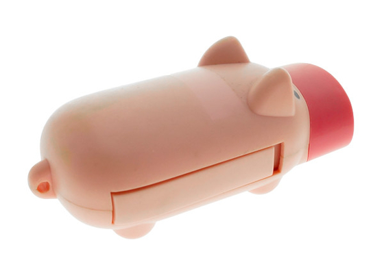 Jouet en plastique de forme de porc de batterie rechargeable de lampe-torche de la dynamo LED avec la lanière