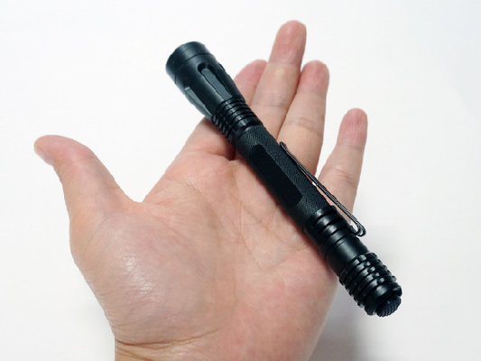 La lampe-torche 80lm menée portative légère, la puissance élevée en aluminium a mené la torche