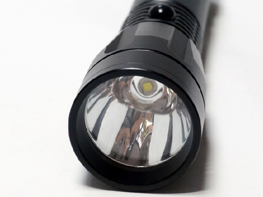 500 Temp mené résistant de couleur de la lampe-torche 6400K du Cree T6 de lumen pour la recherche