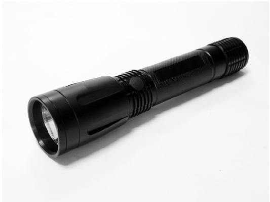 IP67 imperméabilisent la lampe-torche extérieure de LED pour la sécurité de police/militaires tactiques
