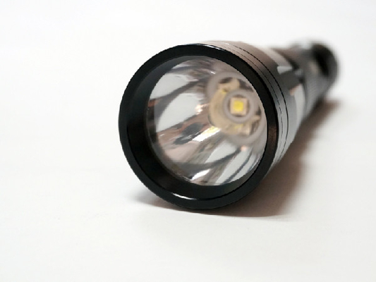 Le Cree Xml T6 d'autodéfense a mené la lampe-torche, lampe-torche menée lumineuse superbe