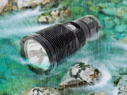 Matériel rechargeable d'alliage d'aluminium d'ampoule de la lampe-torche XHP 50 de l'ion LED de Li de radiateur