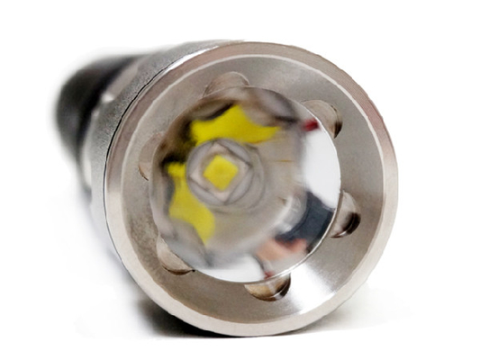 Lumen du rendement élevé 500 de lampes-torches de sapeur-pompier de pélican de contrôle d'aimant