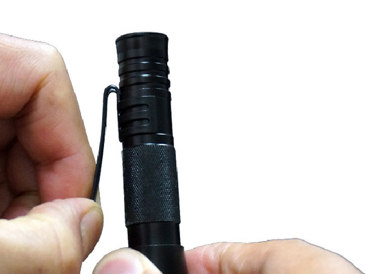 Forme extérieure de crayon de distance de poutre de la torche 6400K 46m de lampe-torche de la poche LED de Cree