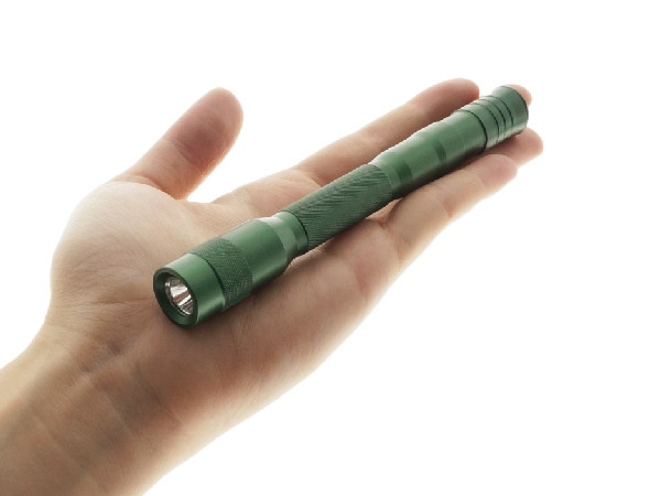 130 lumens Xpe ont mené la lampe-torche, imperméabilisent la couleur personnalisable menée de lampe-torche