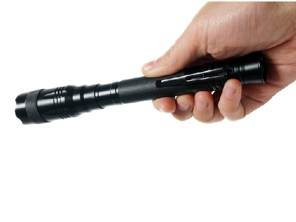 Type portatif adapté aux besoins du client par lampe-torche de stylo de l'alliage d'aluminium LED avec l'agrafe de poche